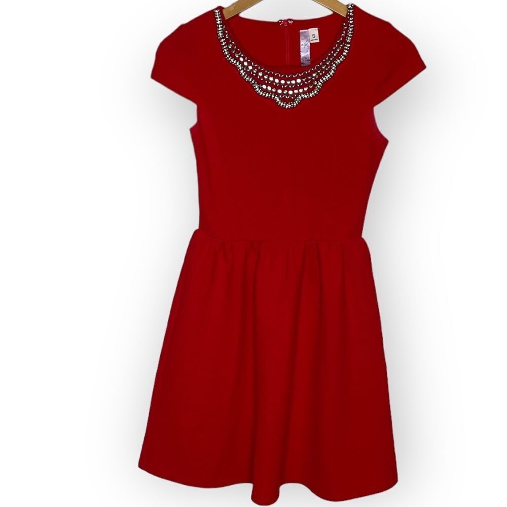 Alya dress size small